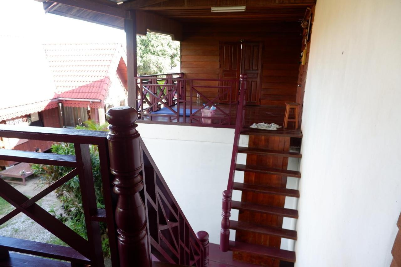 תאקהק Song Lao Guesthouse מראה חיצוני תמונה