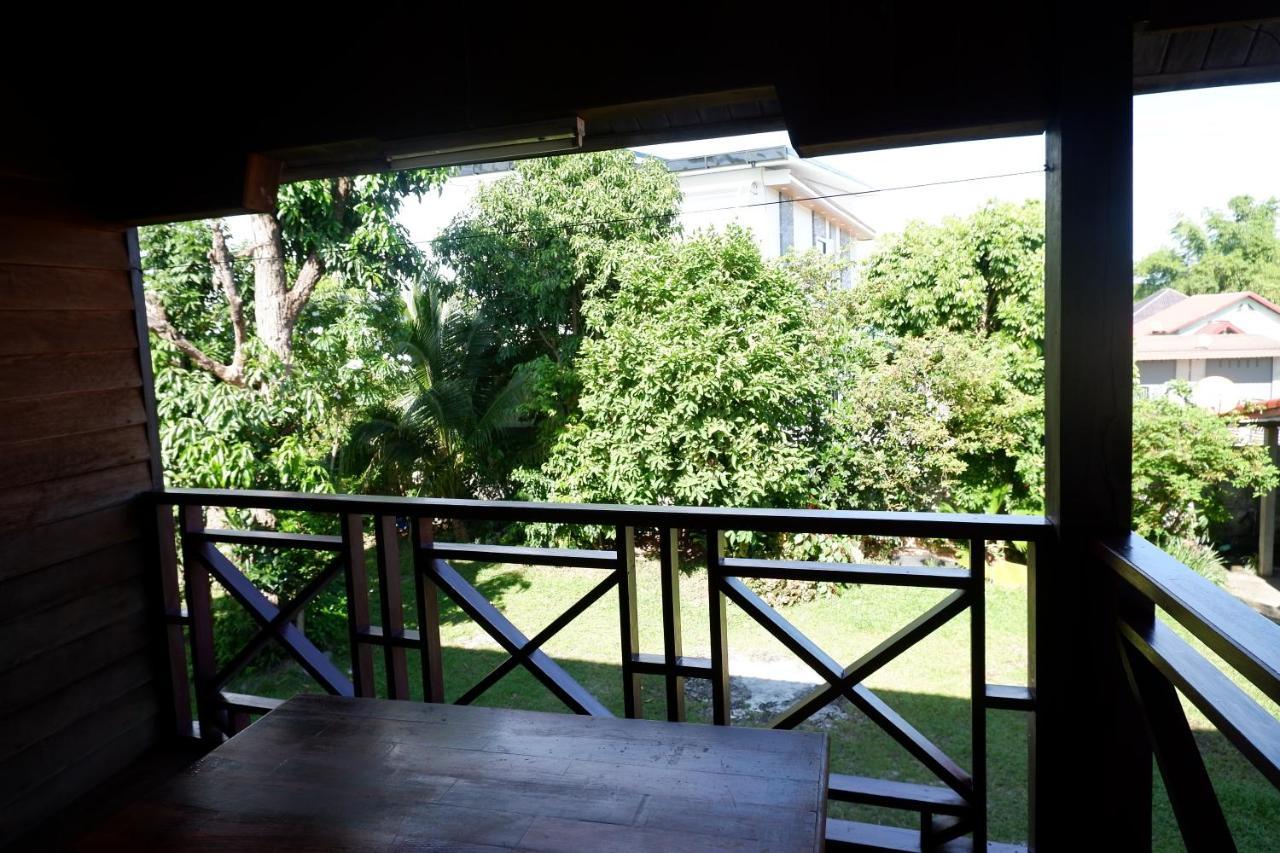 תאקהק Song Lao Guesthouse מראה חיצוני תמונה