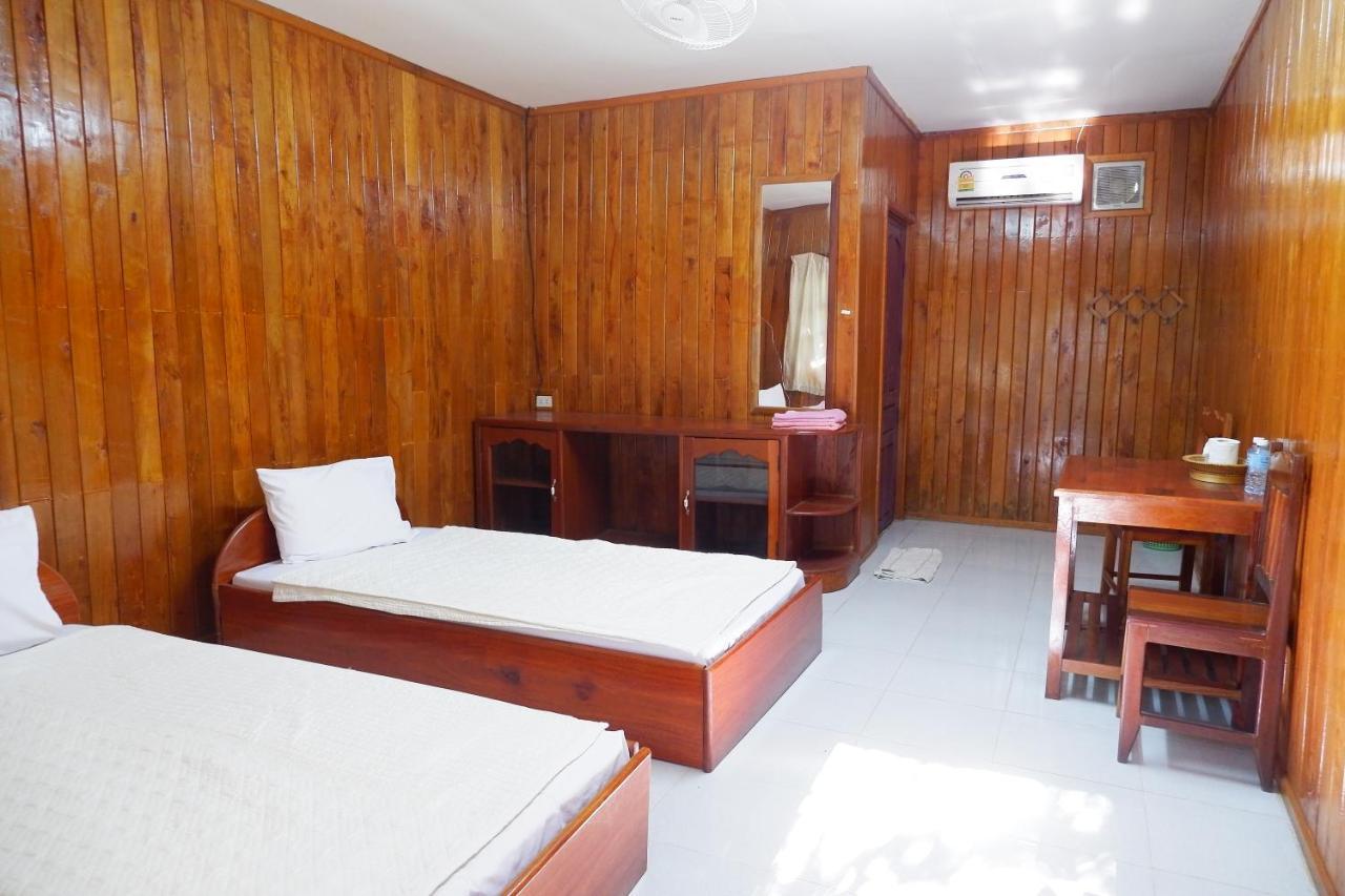תאקהק Song Lao Guesthouse מראה חיצוני תמונה
