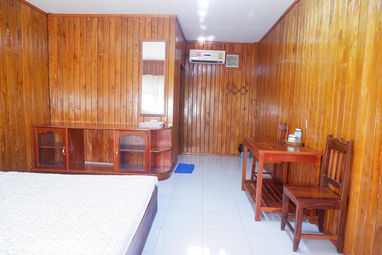 תאקהק Song Lao Guesthouse מראה חיצוני תמונה