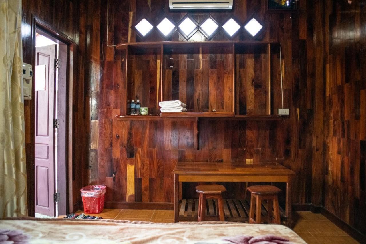 תאקהק Song Lao Guesthouse מראה חיצוני תמונה