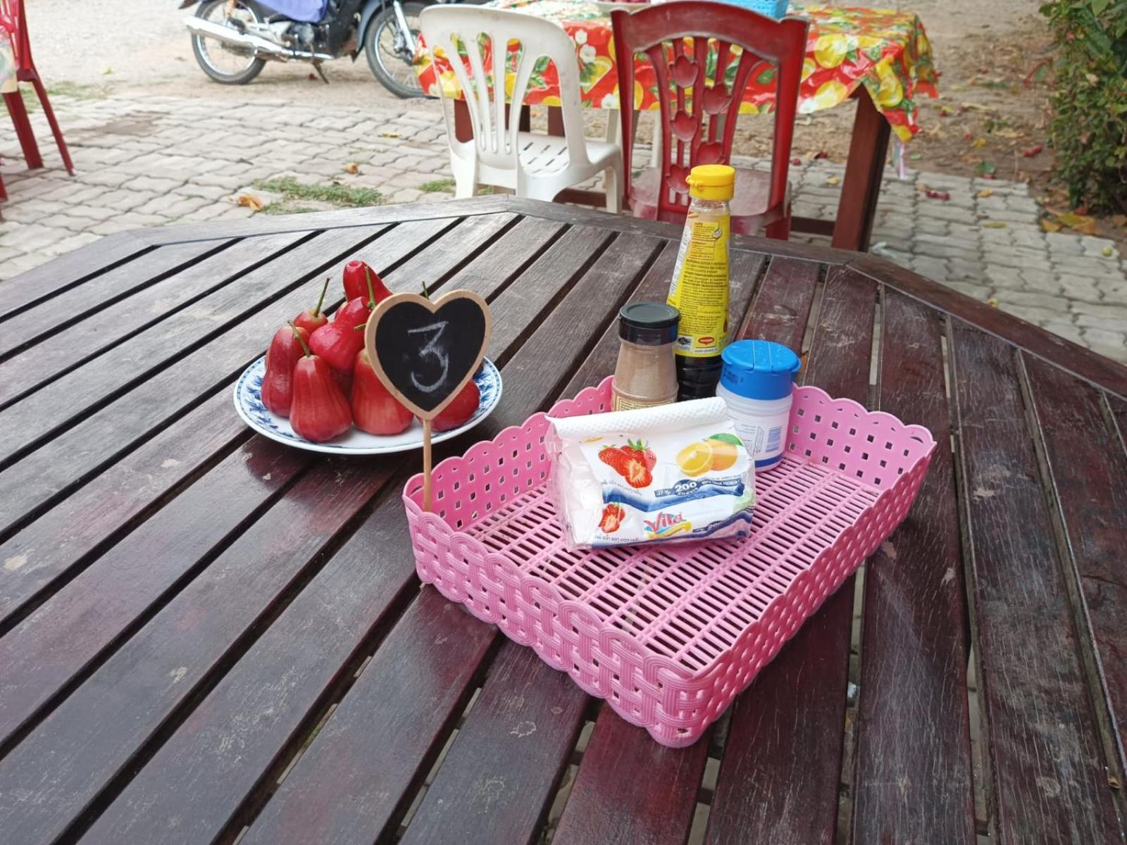 תאקהק Song Lao Guesthouse מראה חיצוני תמונה