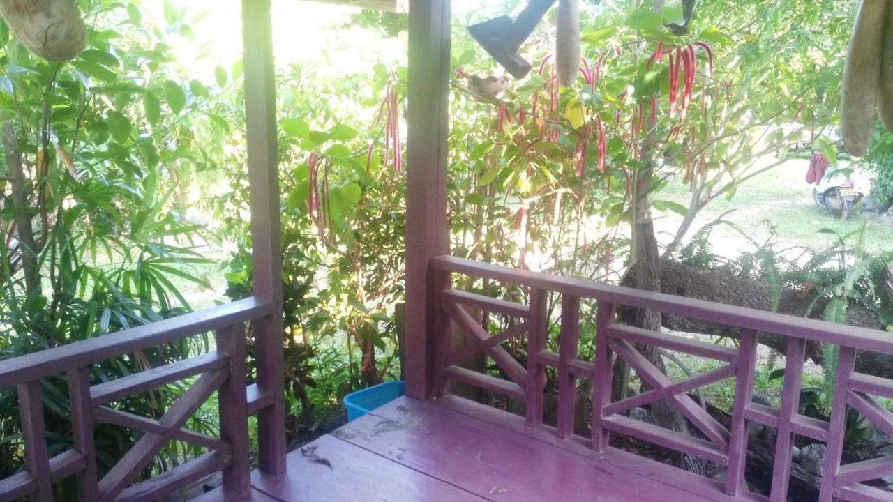 תאקהק Song Lao Guesthouse מראה חיצוני תמונה